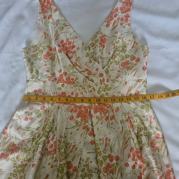 Talbots Women's Cream/Orange Floral 100% Silk V-Neck Fit & Flare Dress Size 10 - Picture 13 of 14
